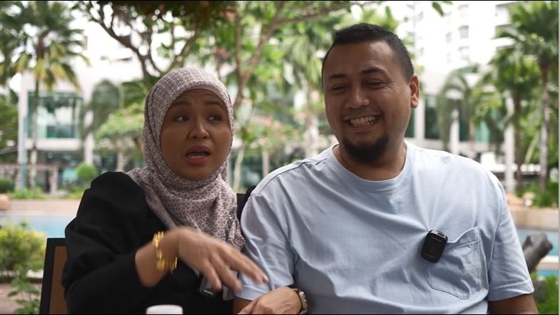 Ieda Moin bersama Betarine
